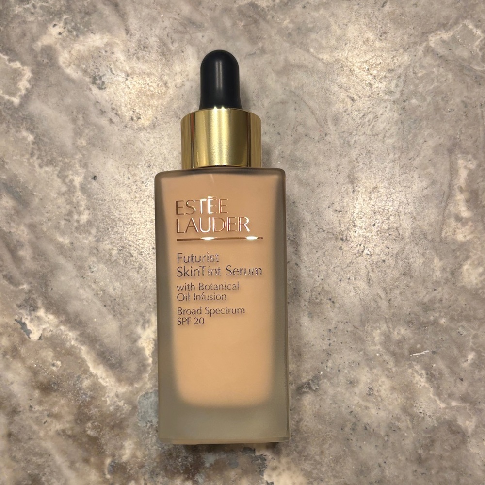 Estee Lauder Futurist Skin Tint Serum - 1N1 Ivory Nude